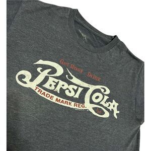 Pepsi Graphic women's medium tee t shirt blue retro blue novelty‎ advertising